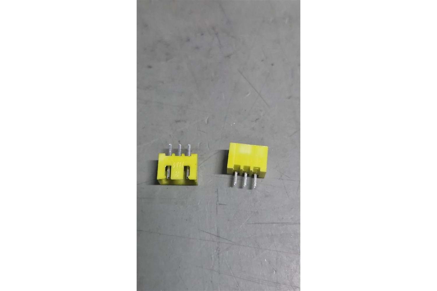 CONN 3P 2.50mm 180* YELLOW TIN MALE THT