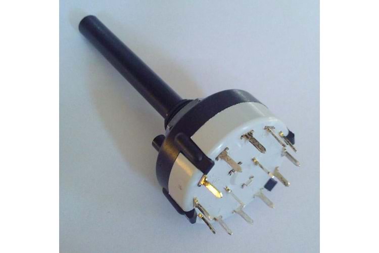 COM 1X12 SR262 THT