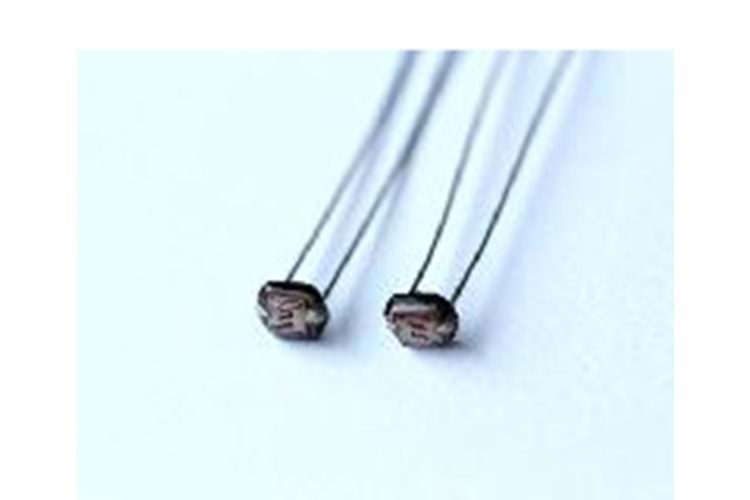 LDR 5MM 5K-10K THT
