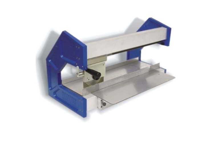 PCB KESME MAKİNASI