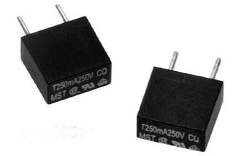 FUSE 4A 250V BOX TYPE TIME -LAG RADIAL THT