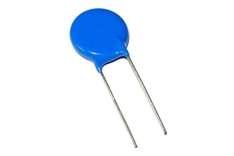 CAP 2.2nF 400VAC 10MM 20% THT