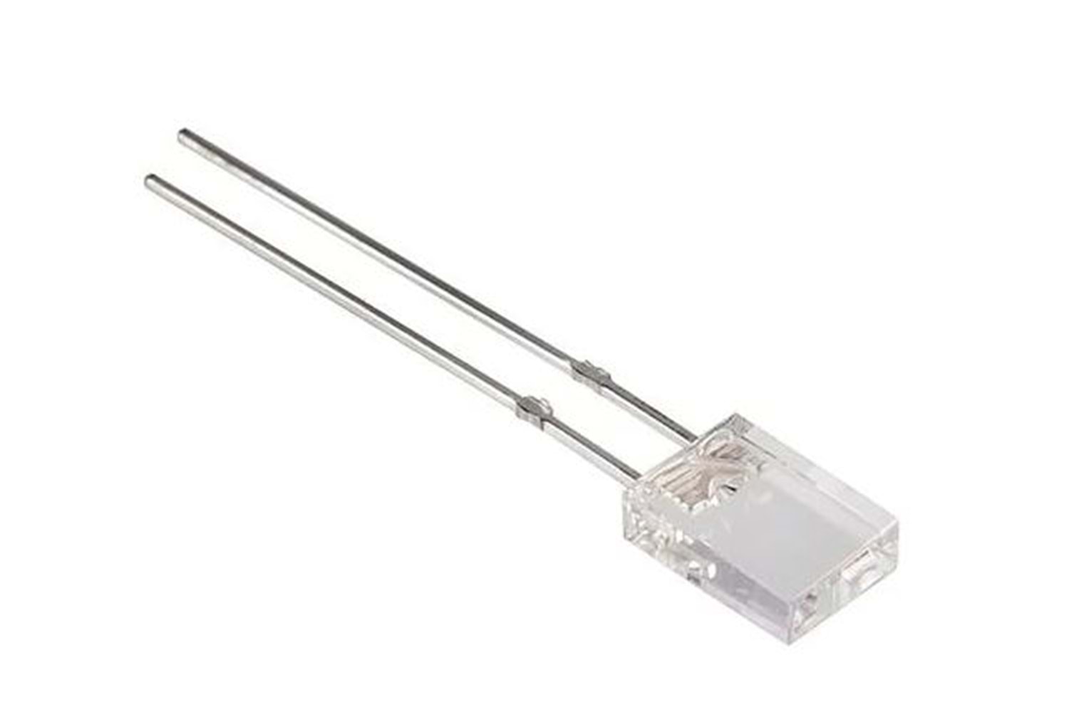 LED PURE WHİTE FLAT 3.3V 1.84 lm (typ) 5 x 6.8MM THT